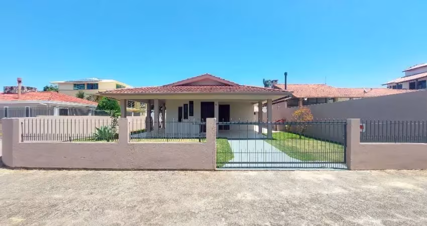 Excelente casa 3 dormitório(s) em ingleses do rio vermelho - florianópolis