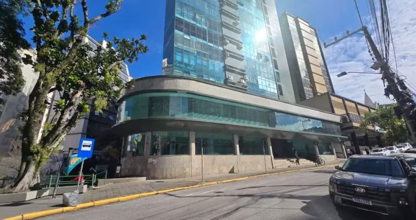 Ponto comercial para alugar na Rua Presidente Nereu Ramos, 19, Centro, Florianópolis