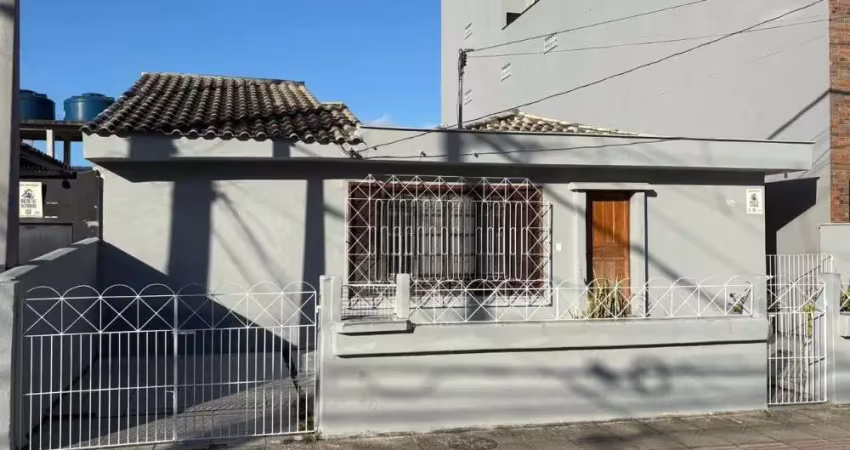 Casa comercial para alugar na Rua Jonas Alves Messina, 82, Santa Mônica, Florianópolis