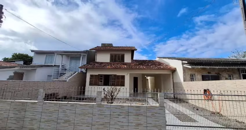 Excelente casa 3 dormitório(s) em ingleses do rio vermelho - florianópolis