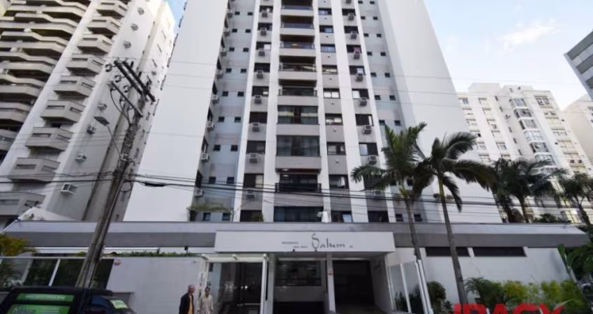 Apartamento com 3 quartos para alugar na Rua Henrique Bruggemann, 40, Centro, Florianópolis