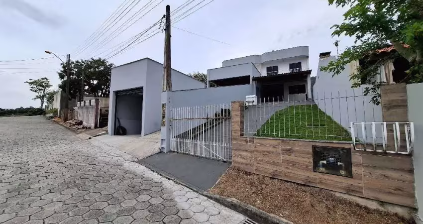 Casa com 3 quartos para alugar na Edvirges Alves Robeiro, Areias do Meio, Governador Celso Ramos