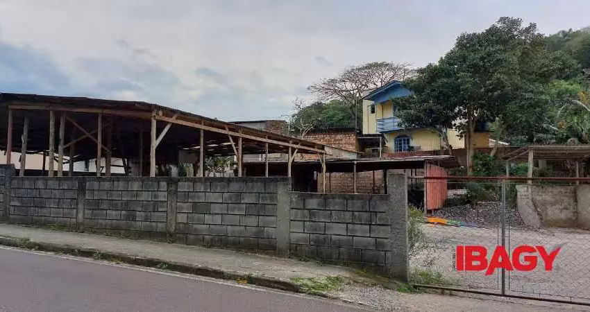 Terreno comercial para alugar na Baldicero Fimomeno, 13000, Ribeirão da Ilha, Florianópolis