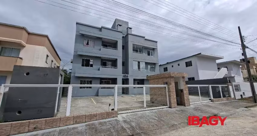 Apartamento com 2 quartos para alugar na Rua Arthur de Brito, 63, Aririu, Palhoça