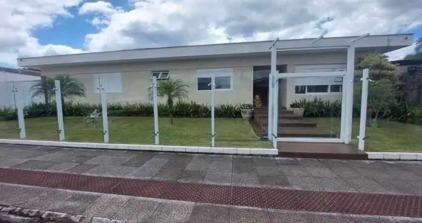 Casa comercial para alugar na Rua Professor Paulo Roberto Martins, 123, Santa Mônica, Florianópolis