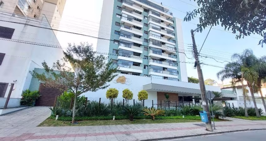 Apartamento com 3 quartos para alugar na Rua Salvatina Feliciana dos Santos, 391, Itacorubi, Florianópolis