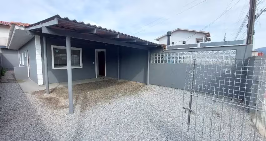 Excelente casa 2 dormitório(s) em alto aririú - palhoça