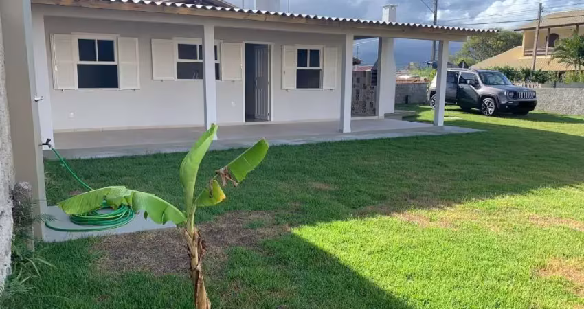 Excelente casa 2 dormitório(s) em balneário ponta do papagaio (ens brito) - palhoça
