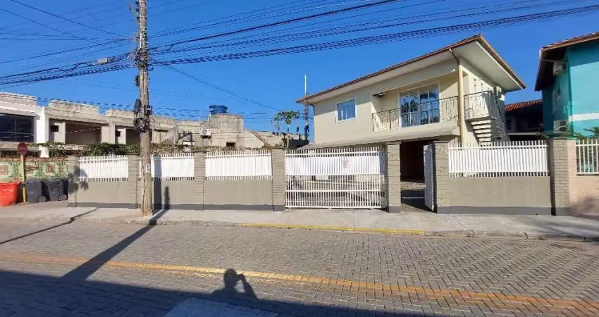 Excelente casa 4 dormitório(s) em lagoa da conceição - florianópolis