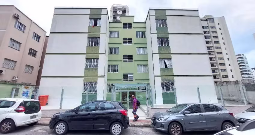 Excelente apartamento 3 dormitório(s) em centro - florianópolis