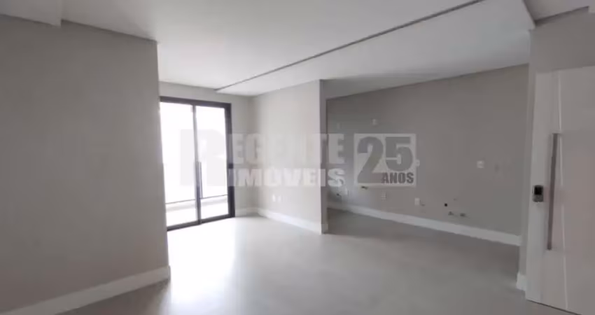 Apartamento à venda no bairro Trindade em Florianópolis