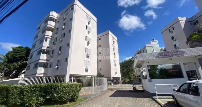 Excelente apartamento com 03 dormitórios no bairro Córrego Grande!