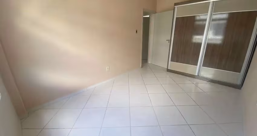 Um incrível apartamento localizado no bairro Trindade aguarda você!