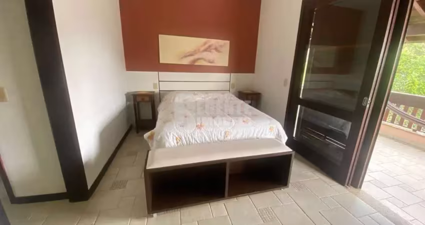 Ótima casa para locação com 5 dormitórios no bairro Pantanal!