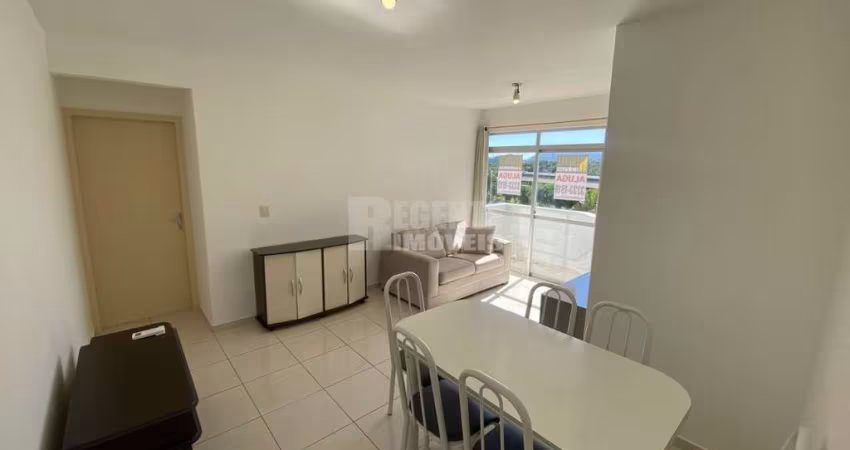 Ótimo apartamento mobiliado de 2 dormitórios no bairro Trindade!