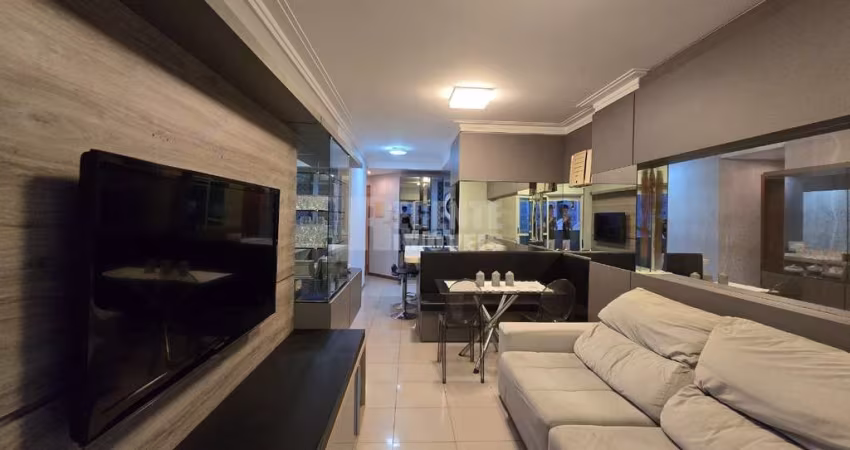 Ótimo apartamento mobiliado de 2 dormitórios no bairro Centro!