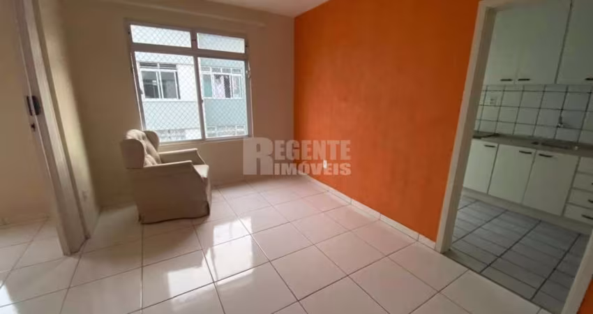 Ótimo apartamento de dois dormitórios no bairro Trindade!