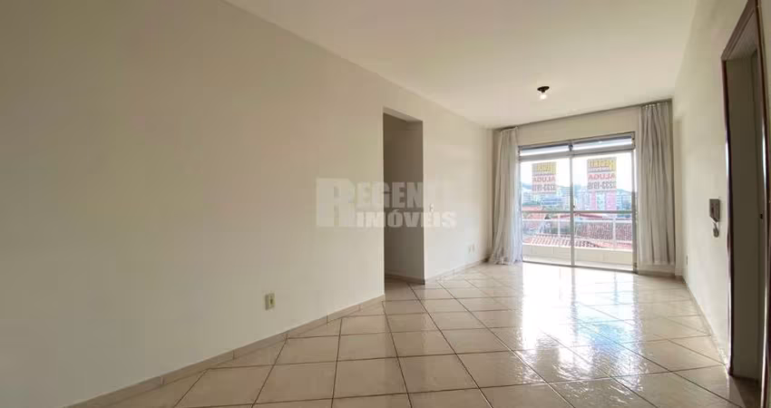 Ótimo apartamento de 2 dormitórios no bairro Trindade!