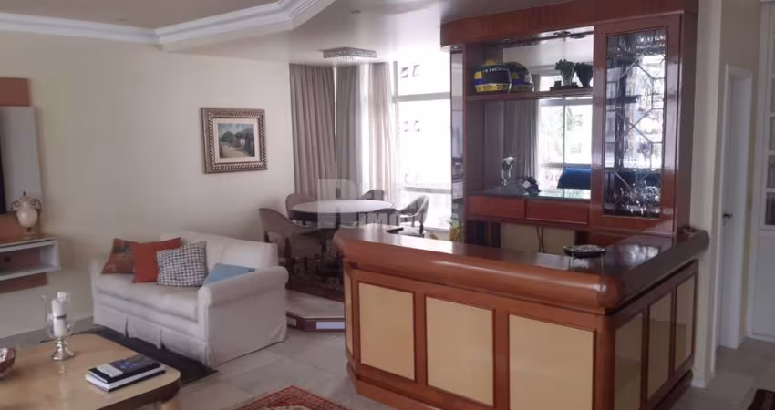 Excelente apartamento 4 dormitórios no centro em Florianópolis SC