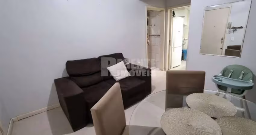 Apartamento 02 dormitórios no centro em Florianópolis