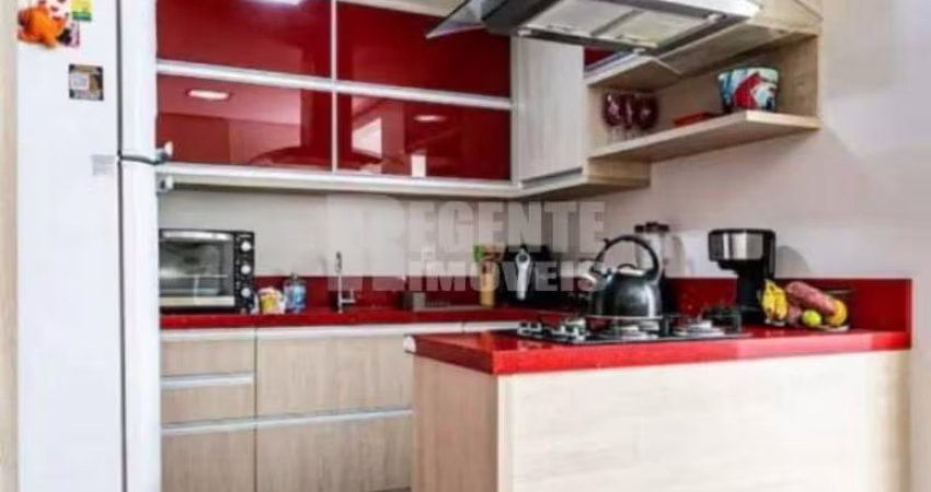 Apartamento mobiliado com 3 dormitórios no Centro Florianópolis