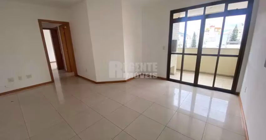 Ótimo apartamento de 2 dormitórios no bairro trindade!