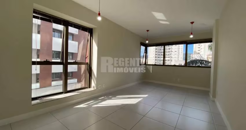 Ótima sala comercial para locação no bairro trindade!