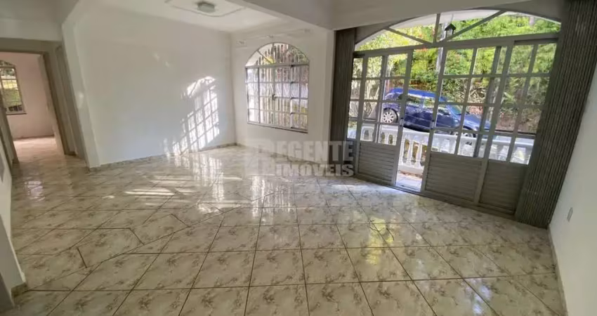 Ótimo apartamento de 2 dormitórios no bairro pantanal!