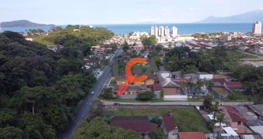 Sobrado com 2 dormitórios à venda, 80 m² por R$ 359.000,00 - Massaguaçu - Caraguatatuba/SP