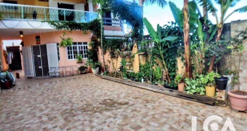 OPORTUNIDADE DE COMPRA OU INVESTIMENTO - Sobrado com 5 dormitórios à venda, 267 m² por R$ 680.000 - Massaguaçu - Caraguatatuba/SP