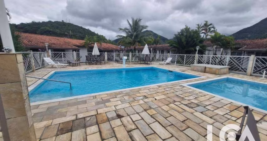 Casa com 2 dormitórios à venda, 67 m² por R$ 470.000,00 - Martim de Sá - Caraguatatuba/SP