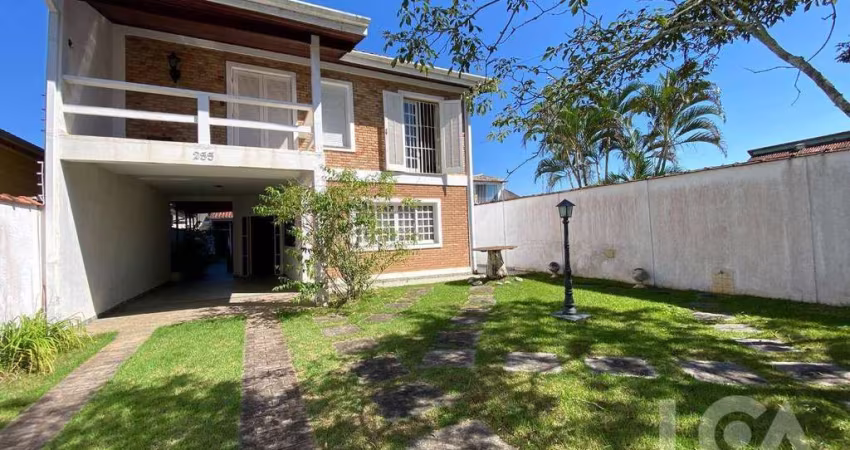 Casa com 4 dormitórios à venda, 270 m² por R$ 1.000.000,00 - Martim de Sá - Caraguatatuba/SP