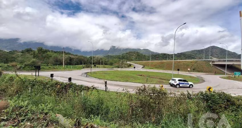 Área à venda, 10000 m² por r$ 5.300.000,00 - pegorelli - caraguatatuba/sp