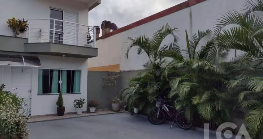 Casa com 2 dormitórios à venda, 110 m² por r$ 500.000,00 - cidade jardim - caraguatatuba/sp