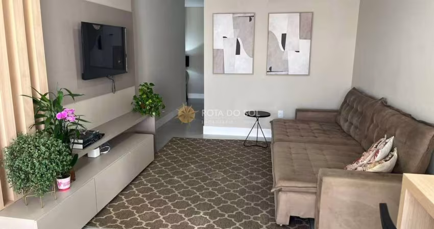 La Victoria apartamento mobiliado com 3 suítes e 3 vagas na Meia Praia