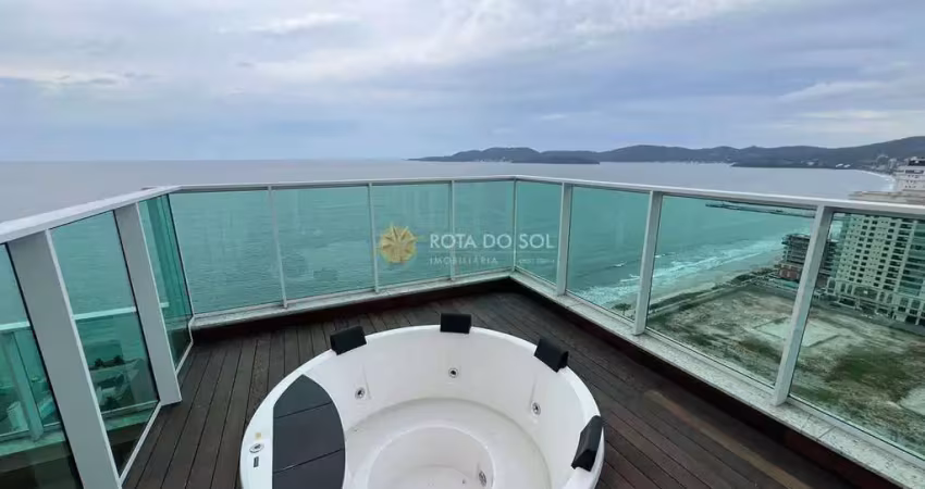 Belissimo penthouse diferenciada com 4 suítes e 4 vagas na meia praia