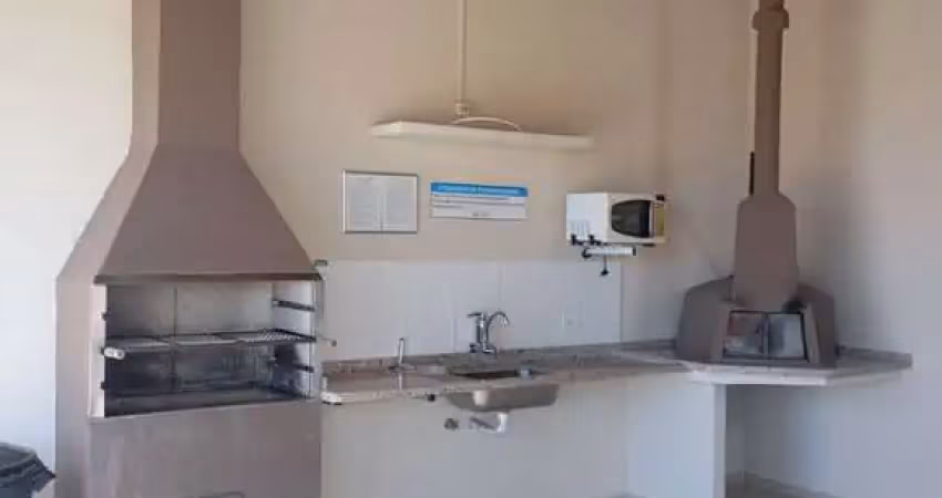 Apartamento mobiliado com 2 dormitórios na praia grande.