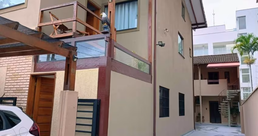 POUSADA COMPLETA COM 11 DORMITÓRIOS NO ITAGUÁ