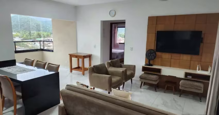 Cobertura com 2 dormitórios mobiliada no bairro silop.