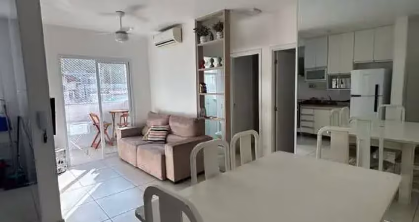 Apartamento mobiliado com 2 dormitórios nas toninhas
