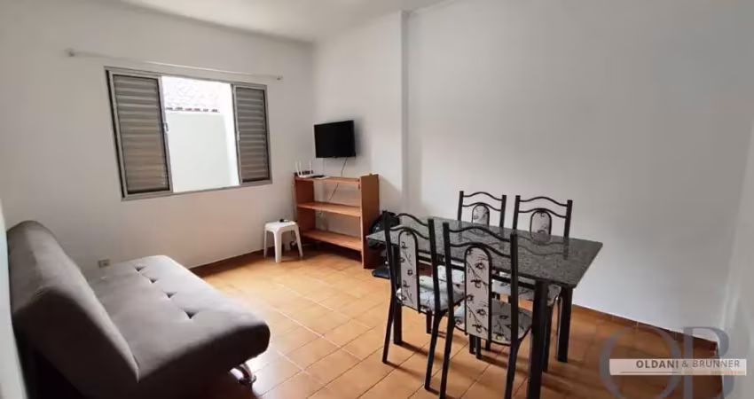 Apartamento térreo mobiliado com 1 dormitório no centro