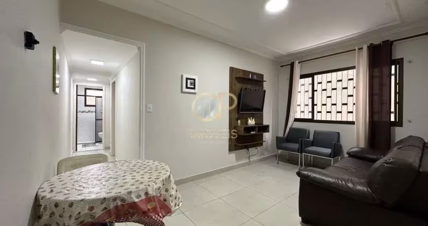 Apartamento 2 dormitórios a 300 metros da praia no caiçara.