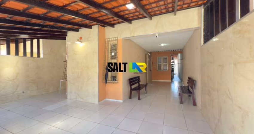 Casa com 4 dormitórios à venda, 101 m² por R$ 400.000 - Cidade dos Funcionários