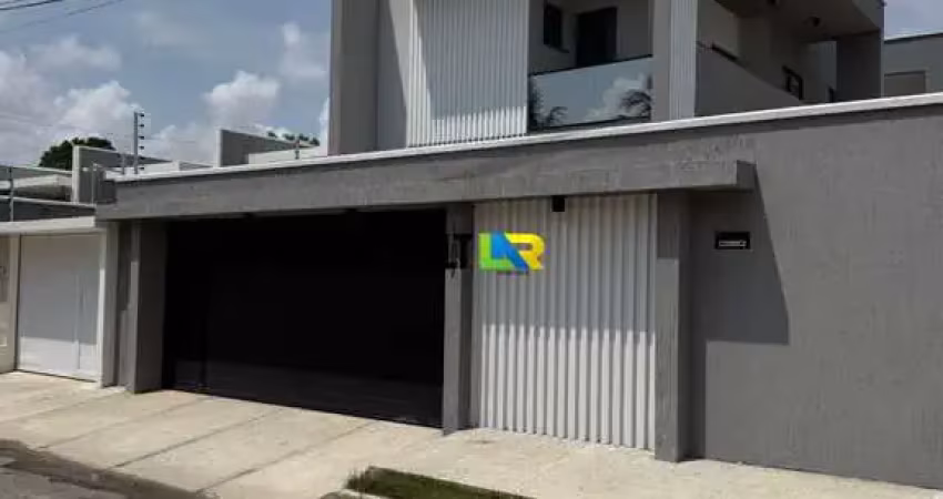 Casa Duplex à venda no Eusébio, no valor de R$ 1.100.000,00