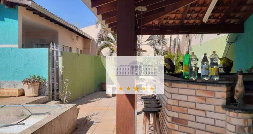 Sobrado com 3 dormitórios à venda, 282 m² por R$ 800.000,00 - São Joaquim - Araçatuba/SP