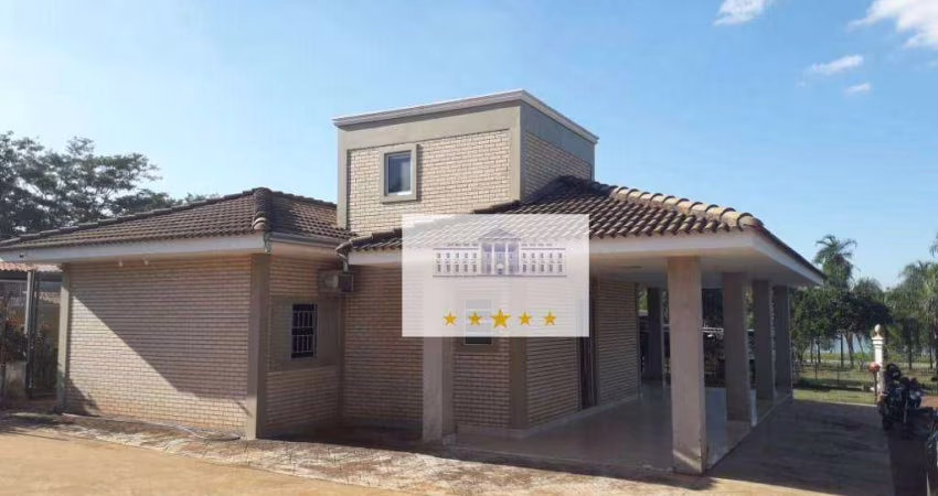 Rancho com 2 dormitórios à venda, 233 m² por R$ 700.000,00 - Condomínio Costa Azul - Araçatuba/SP