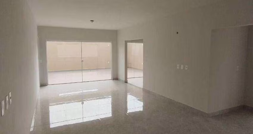 Apartamento Duplex com 3 dormitórios à venda, 233 m² por R$ 460.000,00 - Centro - Pereira Barreto/SP