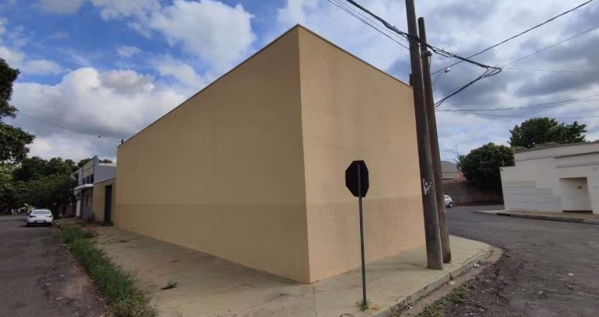 Barracão muito bem conservado, com localização privilegiada, próximo a rodovia Marechal Rondon!