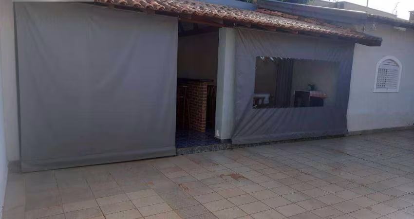 Casa com 3 dormitórios à venda, 211 m² por R$ 450.000,00 - Palmeiras - Araçatuba/SP
