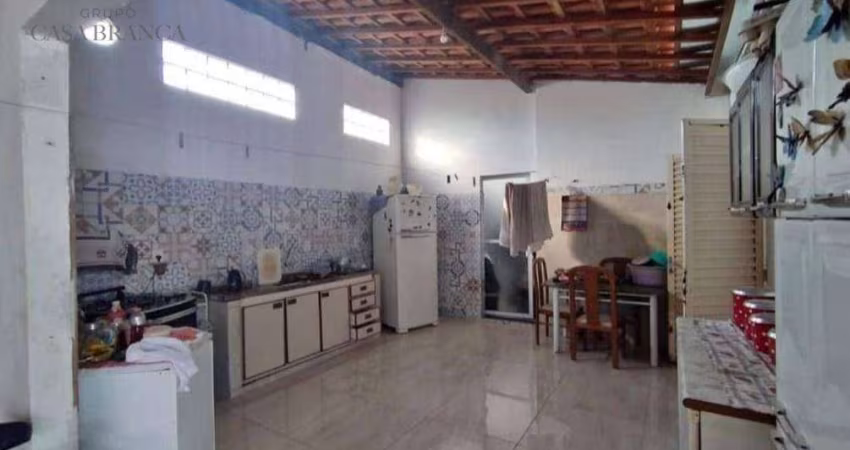 Casa com 2 dormitórios à venda, 1068 m² por R$ 165.000,00 - Conjunto Habitacional Antônio Pagan - Araçatuba/SP